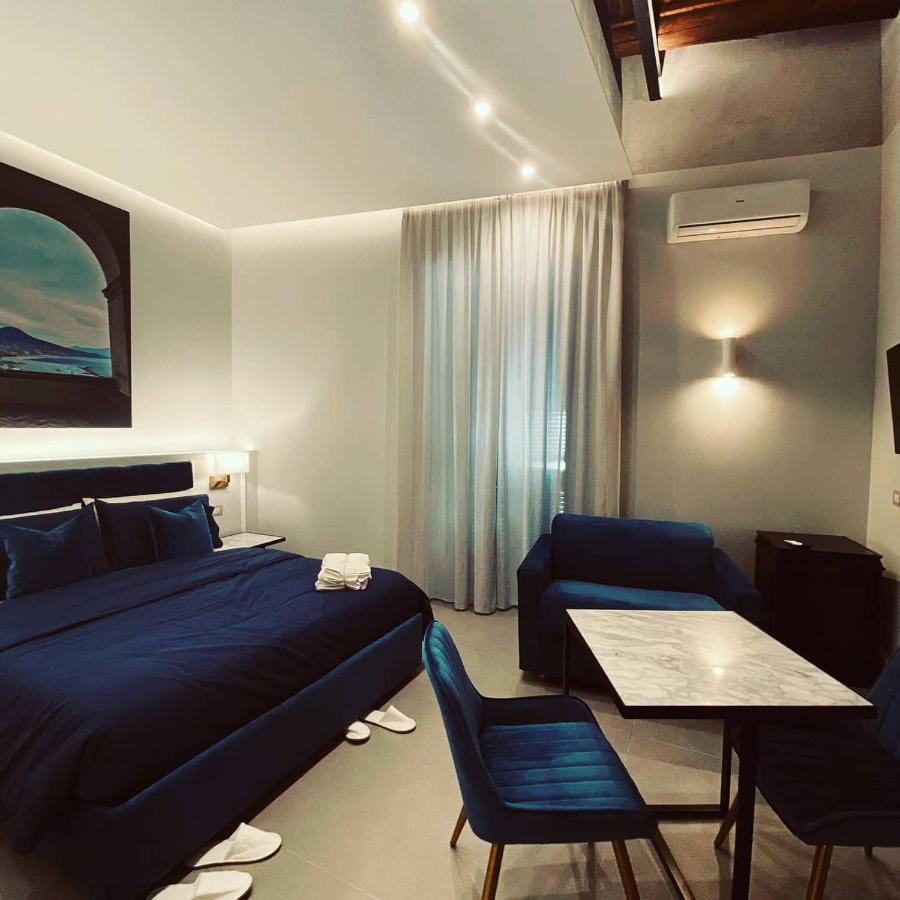 L'Infinito 88 Charmant Rooms Nápoles Exterior foto